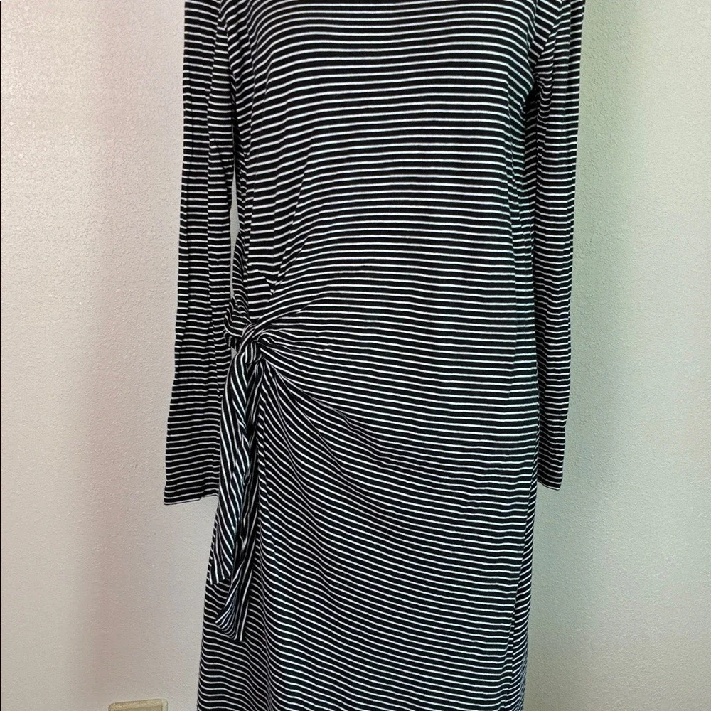 VINCE Small Black White Striped Long Sleeve Cotton Gathered Tie Waist Midi Dress